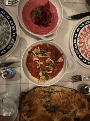 Mama Mezze by null