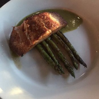 Del Frisco's Grille - Salmon and Roasted Asparagus - New American Near Me - Hoboken, New Jersey