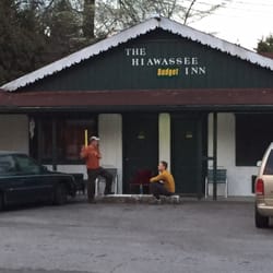 The Hiawassee Budget Inn - The front of the Inn