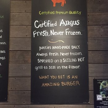 Burger Bench - American Near Me - Escondido, California