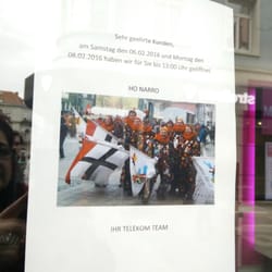 Telekom Shop - Da weiß das Callcenter nix davon..  Tztztz.  HoNarro!!