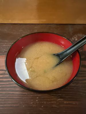 Toshi Sushi by null