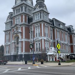 Van Wert County Courthouse - Outside