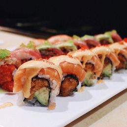 Rs12.salmon Love Roll