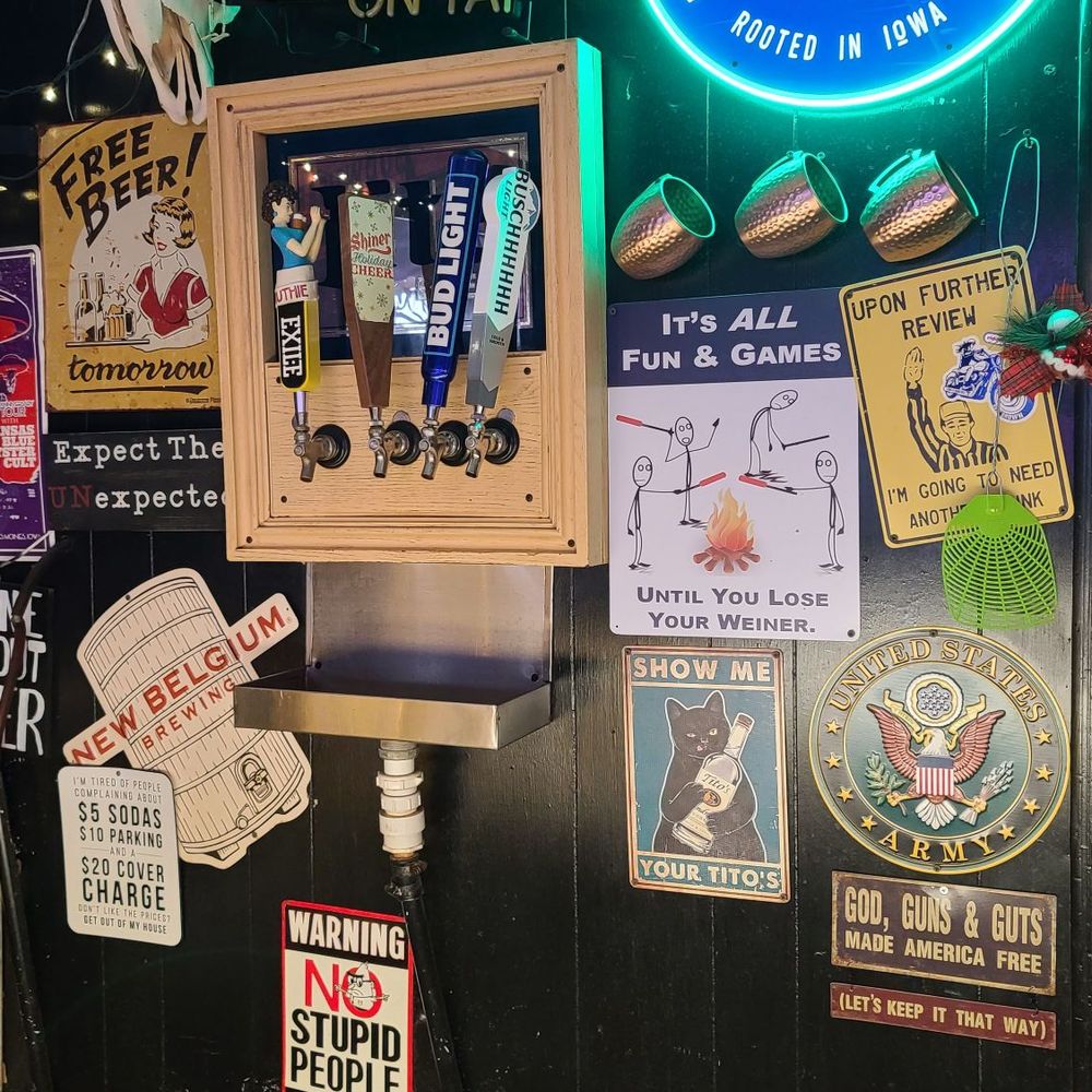 County Line Tap - Sports Bars Near Me - Des Moines, Iowa