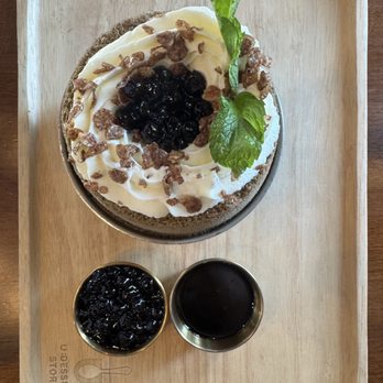 U :Dessert Story - Hojicha Bingsoo - Desserts Near Me - Berkeley, California U :Dessert Story - Hojicha Bingsoo - Desserts Near Me - Berkeley, California
