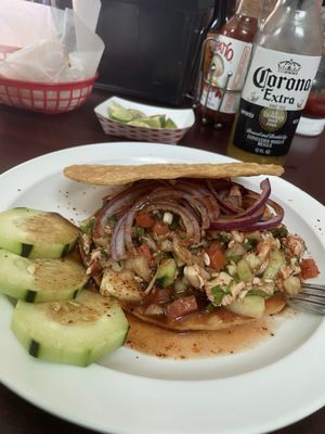 Mariscos El Tiburon by null