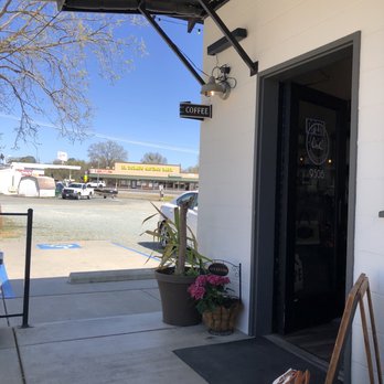 Fig Barn Coffee Cafe - Fig Barn Coffee Cafe in Plymouth, CA - Cafes Near Me - Plymouth, California