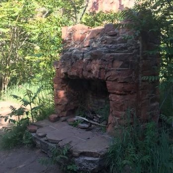 Mayhew Lodge - Landmarks & Historical Buildings Near Me - Sedona, Arizona