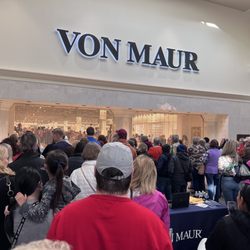 Von Maur - Grand Opening!!!