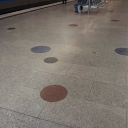 U-Bahnhof St.-Quirin-Platz