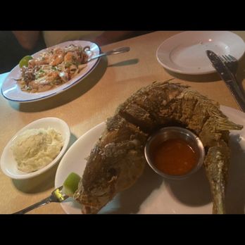 Captain Craig's Restaurant - The best fish - Seafood Near Me - Tavernier, Florida Captain Craig's Restaurant - The best fish - Seafood Near Me - Tavernier, Florida