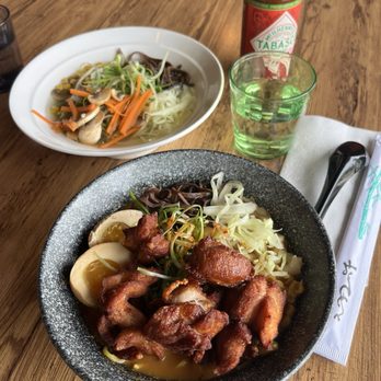 KAWA 18 RAMEN - Veggie & Miso Ramen with Chicken - Ramen Near Me - FOREST PARK, Georgia