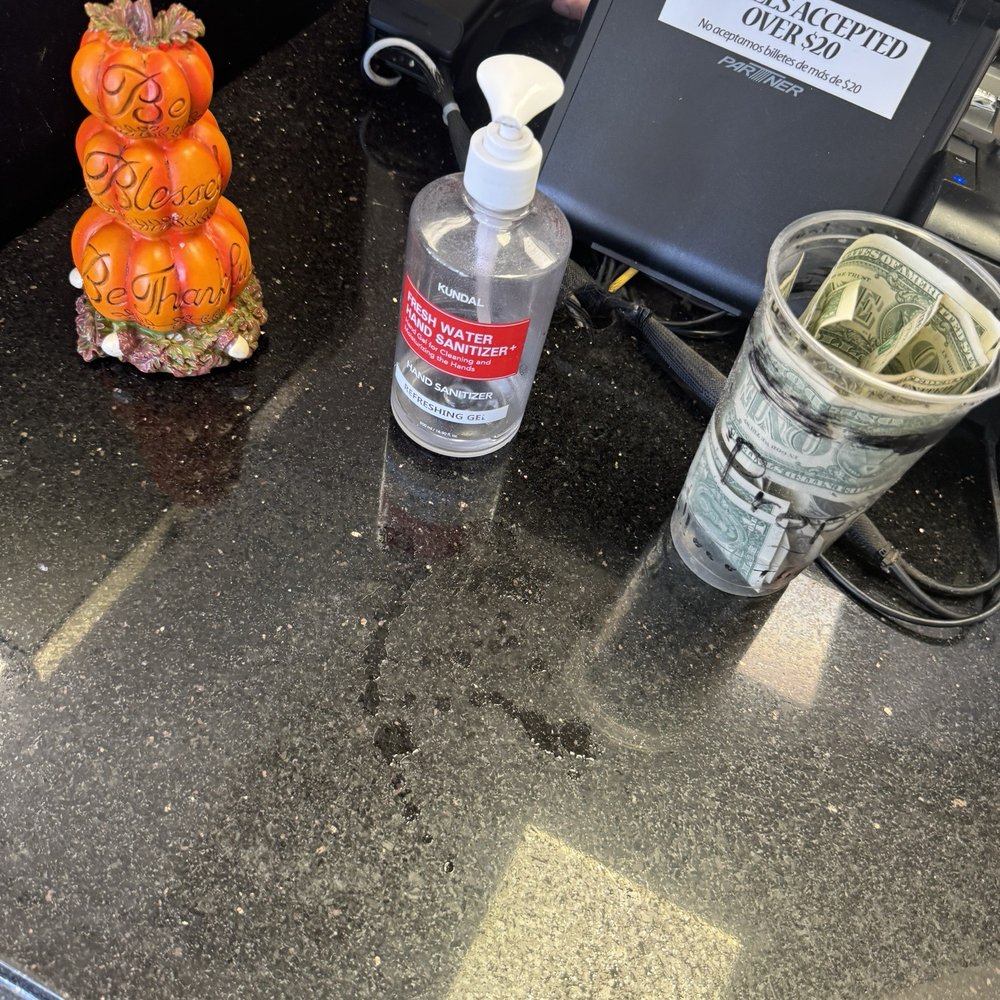 Yum Yum Donuts - Clean & practiced! - Donuts Near Me - Madera, California