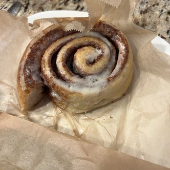 Badash Bakes - Classic Cinnamon Roll - Bakeries Near Me - Pasadena, California