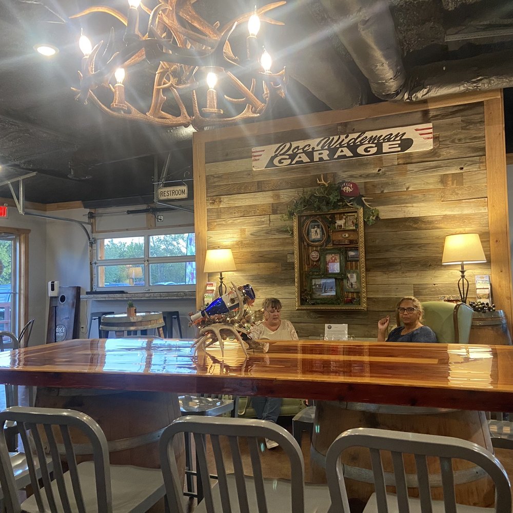 Doc’s Cellar - Inside. - Wine Tasting Room Near Me - Chandler, Texas Doc’s Cellar - Inside. - Wine Tasting Room Near Me - Chandler, Texas