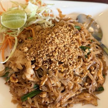 Thai Delicious Restaurant - D39. Pad Thai - Thai Near Me - Tigard, Oregon Thai Delicious Restaurant - D39. Pad Thai - Thai Near Me - Tigard, Oregon