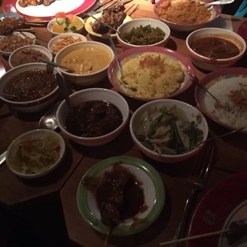Javaans Eetcafé - Tasty and reasonably priced Deluxe Indonesian rice table - Indonesian Near Me - Groningen, GR Javaans Eetcafé - Tasty and reasonably priced Deluxe Indonesian rice table - Indonesian Near Me - Groningen, GR