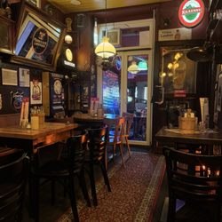 Dicke Wirtin - One of three small dining areas.