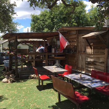Chickin' Earls - Outdoor tables. - Chicken Wings Near Me - Leakey, Texas