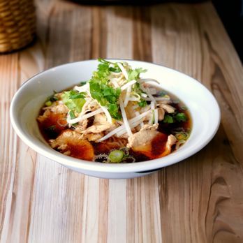 Mongkhon Thai Cuisine - Mongkhon noodle soup - Thai Near Me - Queens, New York