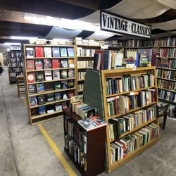 White Mountain Books - We have lots of books!