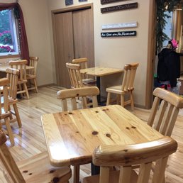 White Pine Lodge - Hotels Near Me - Christmas, Michigan