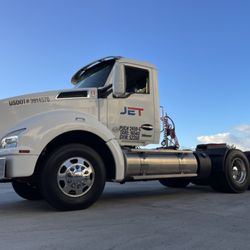 Jet Hawaii Forwarders - Offering a wide array of services, Ocean freight, Air freight, Inland trucking, Local trucking & Storage solutions. Call for a quote!