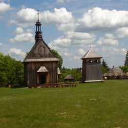 Muzeum Wsi Kielcekiej - Gdyby nie brak plebani to pewnie znalazłby sie jaki...pleban