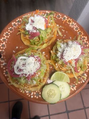 La Chaparrita by null