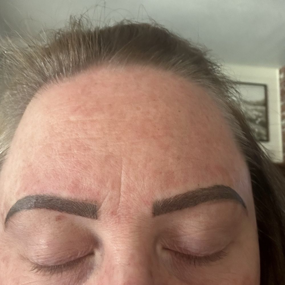 Eyebrow correction