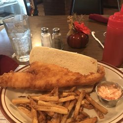 Outlook Inn - Fish sandwich