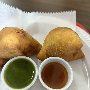 Chai Wyy - Samosas - Street Vendors Near Me - Herndon, Virginia Chai Wyy - Samosas - Street Vendors Near Me - Herndon, Virginia