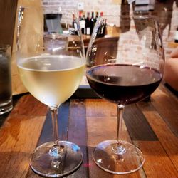 Twisted Vine - Cheers