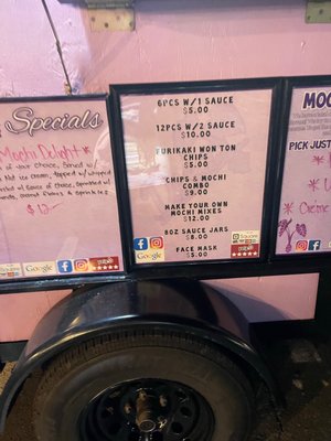 Menu photo 7 Dee's Poi Mochi Kahului, HI Menu photo 7 Dee's Poi Mochi Kahului, HI