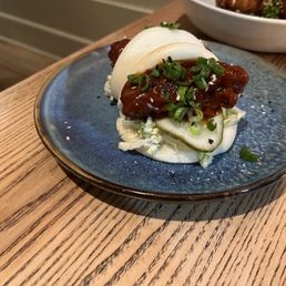 Korean Fried Chicken Bao Buns