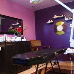 The Waxing Queen Of Tucson - Ingrid Gina's treatment room
