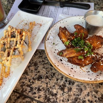 Three's Bar & Grill - Asian Fusion Near Me - Kihei, Hawaii