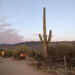 Broadway Trailhead