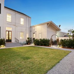 The Mazant - Side Yard