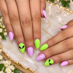 Nail Isle