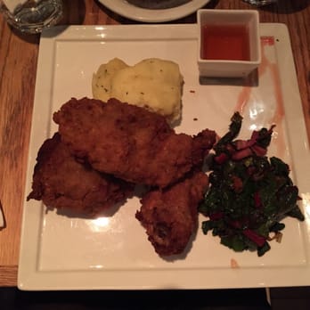Morgan's On the Danforth - Morgan's friend chicken - Gastropubs Near Me - Toronto, Ontario