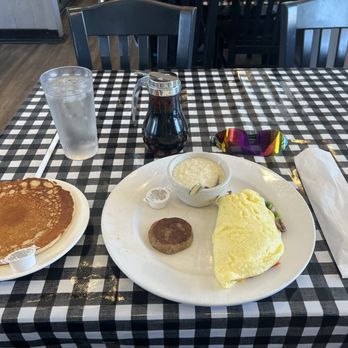 Windy City Grill - Ordered 1 pancake on side, omelette that included grits, and a piece of turkey sausage. - Diners Near Me - Marietta, Georgia Windy City Grill - Ordered 1 pancake on side, omelette that included grits, and a piece of turkey sausage. - Diners Near Me - Marietta, Georgia