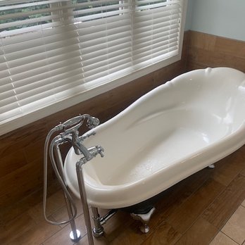 Trust Plumbing & Heating - New tub installation - Water Heater Installation/Repair Near Me - Halethorpe, Maryland
