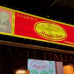 Retired NYPD Gangster crime & food walk