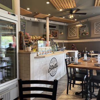 Stella Artisan Italian - Italian Near Me - Ridgewood, New Jersey
