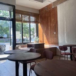 Gabe Cafe - Seating