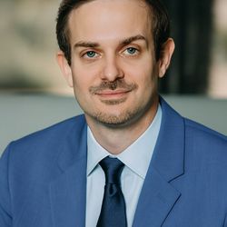 Barnet Dulaney Perkins Eye Center - Grant Moore, MD - Ophthalmic Plastic Surgery