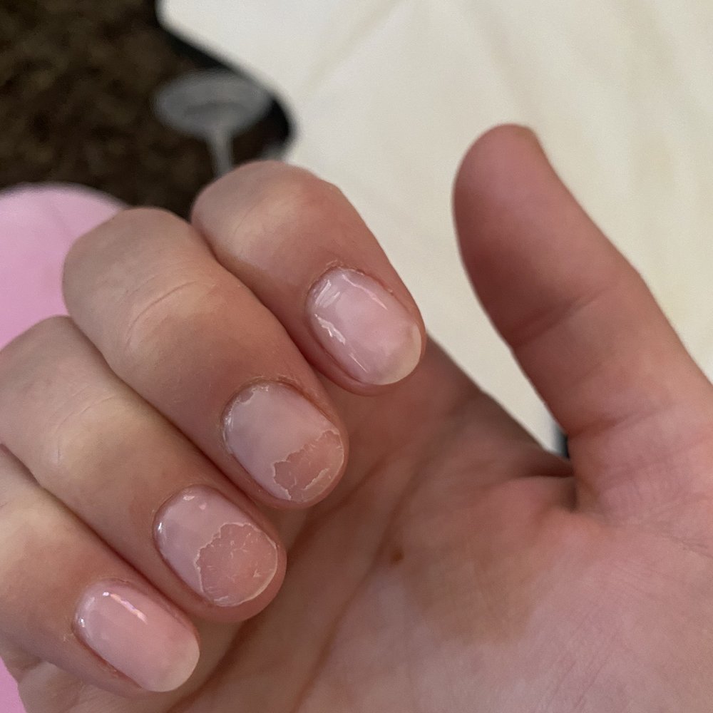Creative Nails - It's been only a few days ... I'm not even rough with my hands - Nail Salons Near Me - Las Vegas, Nevada Creative Nails - It's been only a few days ... I'm not even rough with my hands - Nail Salons Near Me - Las Vegas, Nevada