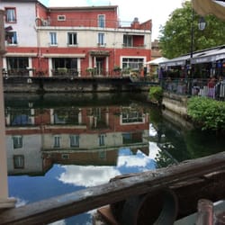 Le Moulin de l'Isle - Équipe jeune et sympathique
